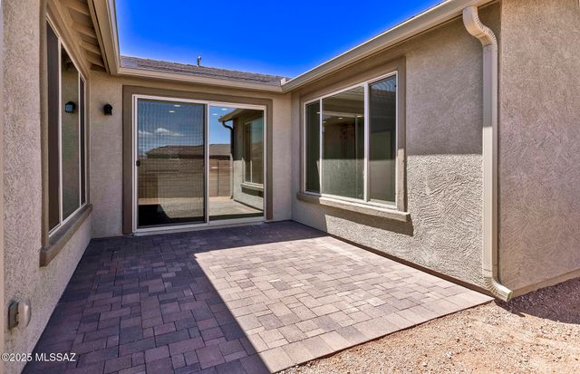 7988 S Sonoran Oak Drive, Tucson, AZ 85747