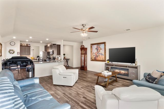 217 Watson Street, Red Oak, TX 75154