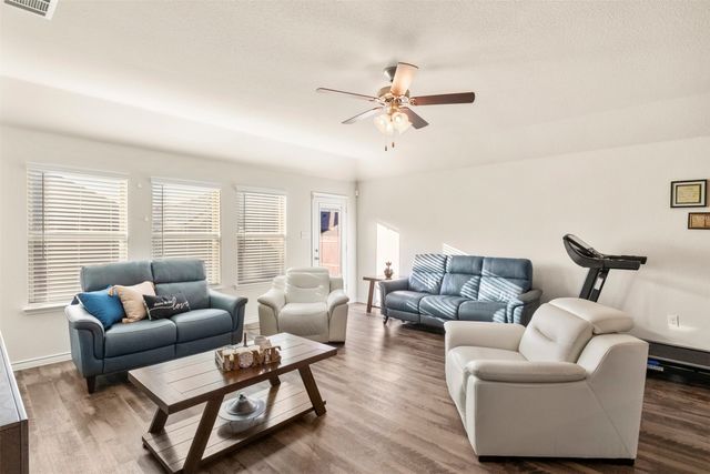 217 Watson Street, Red Oak, TX 75154