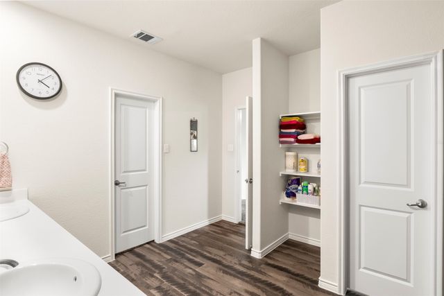 217 Watson Street, Red Oak, TX 75154