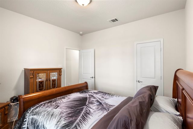 217 Watson Street, Red Oak, TX 75154