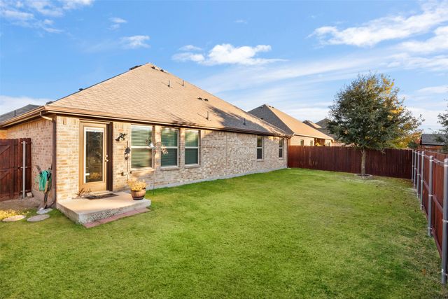 217 Watson Street, Red Oak, TX 75154