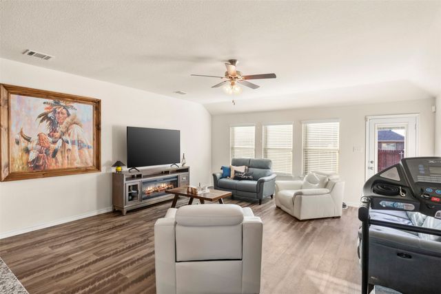 217 Watson Street, Red Oak, TX 75154