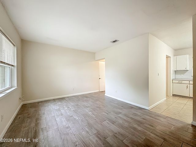 5704 MICHIGAN Avenue, Jacksonville, FL 32211