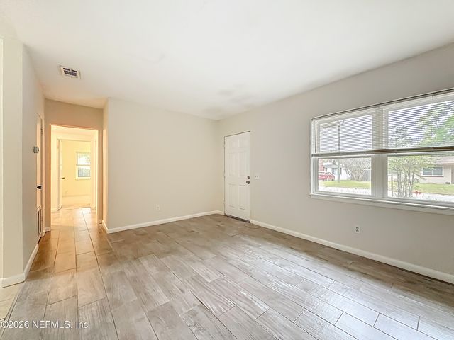 5704 MICHIGAN Avenue, Jacksonville, FL 32211