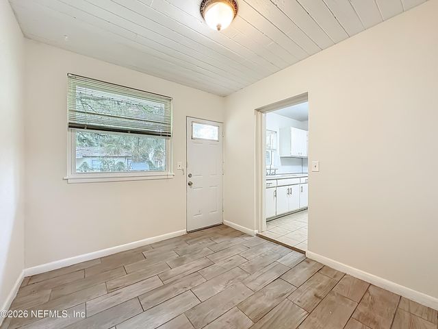 5704 MICHIGAN Avenue, Jacksonville, FL 32211