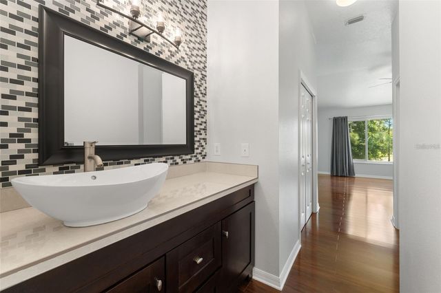 11034 WINDSOR PLACE CIRCLE, Tampa, FL 33626