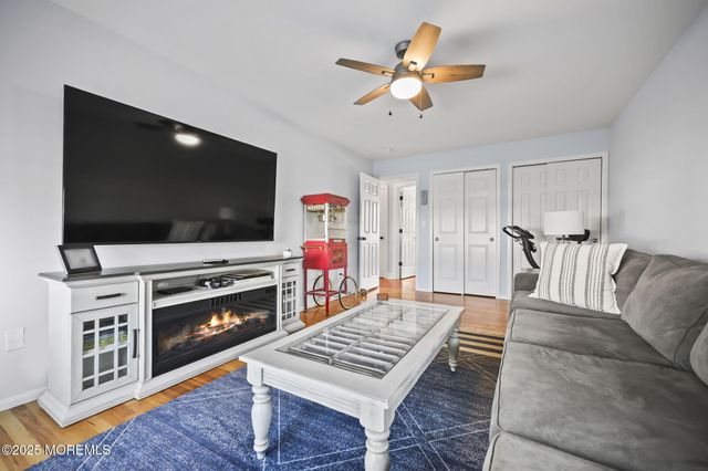 29 W Pampano Drive, Brick, NJ 08723