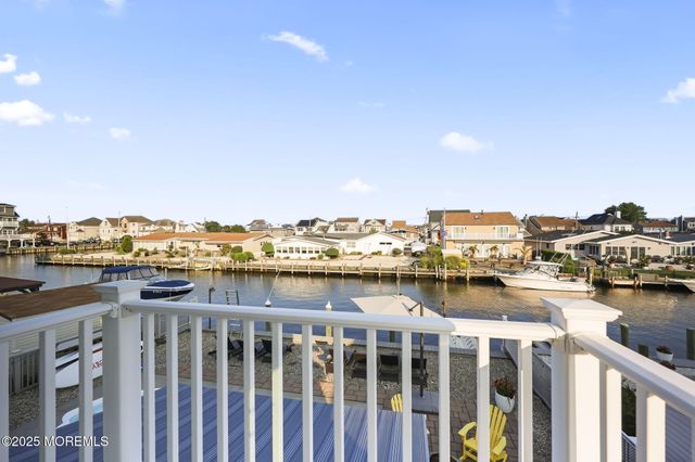 29 W Pampano Drive, Brick, NJ 08723