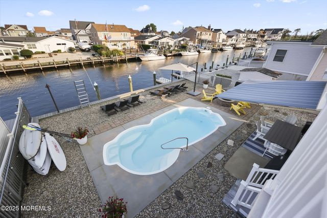 29 W Pampano Drive, Brick, NJ 08723