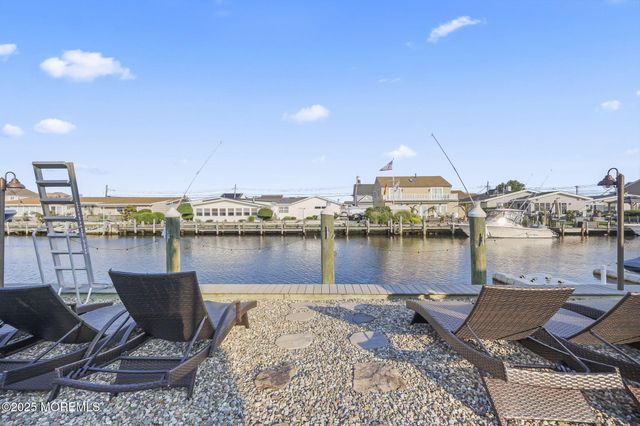 29 W Pampano Drive, Brick, NJ 08723