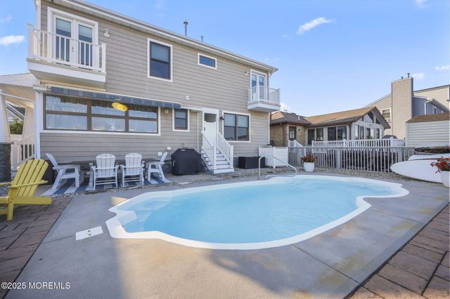 29 W Pampano Drive, Brick, NJ 08723