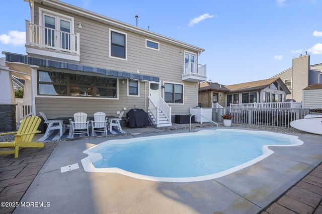 29 W Pampano Drive, Brick, NJ 08723