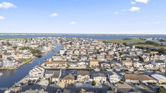 29 W Pampano Drive, Brick, NJ 08723