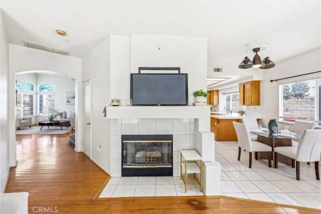 11453 Plane Tree, Fontana, CA 92337