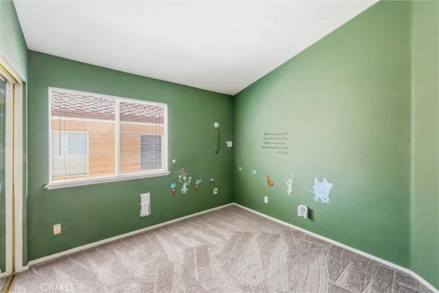11453 Plane Tree, Fontana, CA 92337