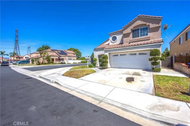 11453 Plane Tree, Fontana, CA 92337