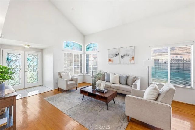11453 Plane Tree, Fontana, CA 92337