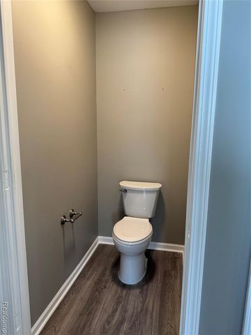 7753 Turrillium Lane, Waterford, MI 48327