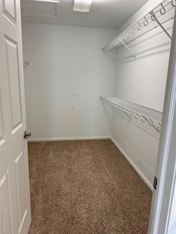 7753 Turrillium Lane, Waterford, MI 48327