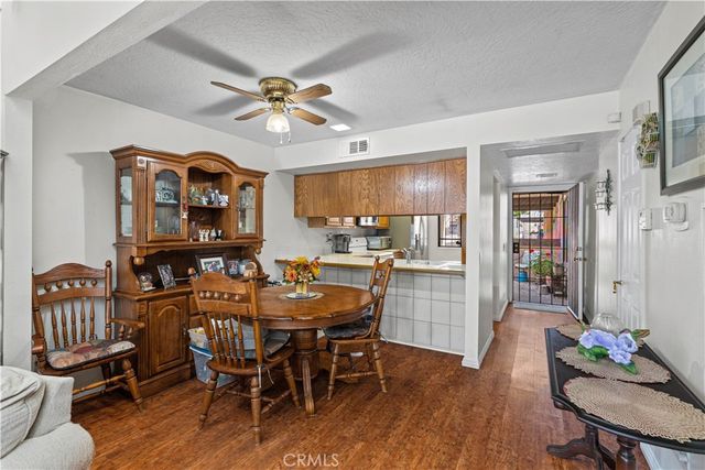 1639 S Heritage Circle, Anaheim, CA 92804