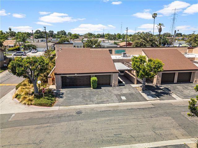 1639 S Heritage Circle, Anaheim, CA 92804