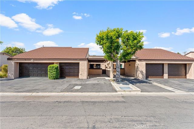 1639 S Heritage Circle, Anaheim, CA 92804