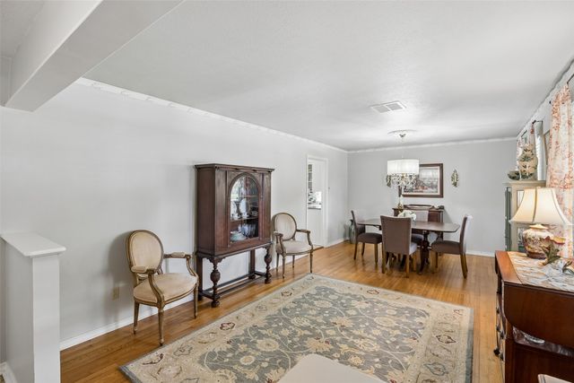 8446 Sweetwood Drive, Dallas, TX 75228