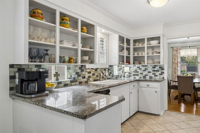 8446 Sweetwood Drive, Dallas, TX 75228