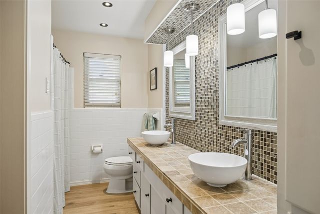 8446 Sweetwood Drive, Dallas, TX 75228