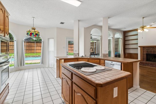 7513 Westhaven Drive, Rowlett, TX 75089