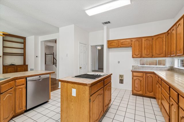 7513 Westhaven Drive, Rowlett, TX 75089