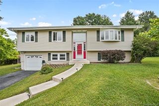 5 Walnut Court, Goshen, NY 10924