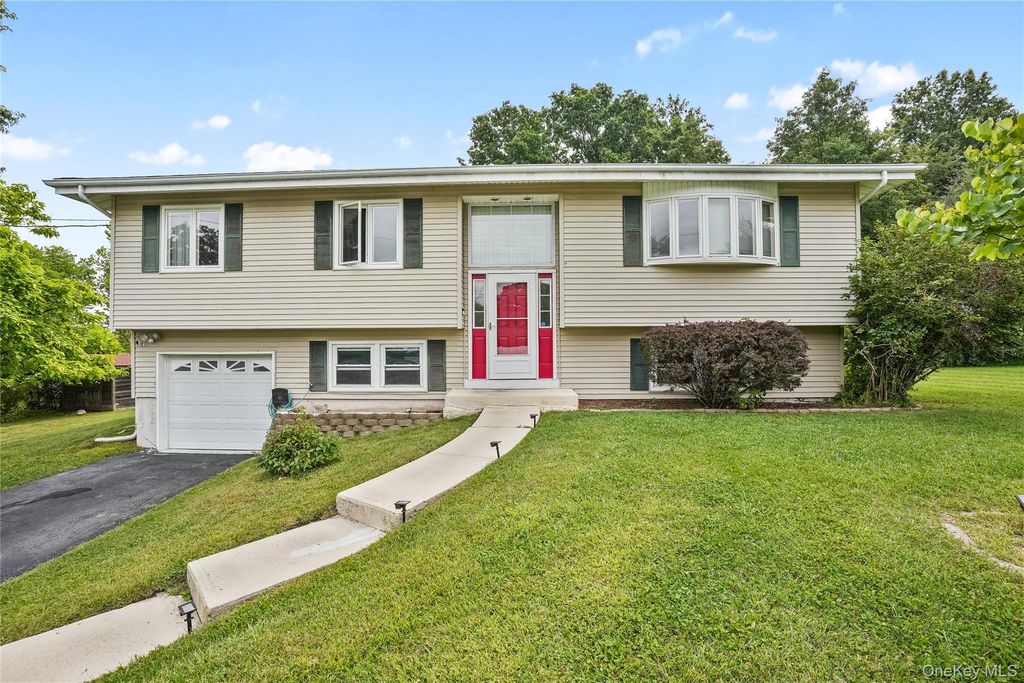 5 Walnut Court, Goshen, NY 10924