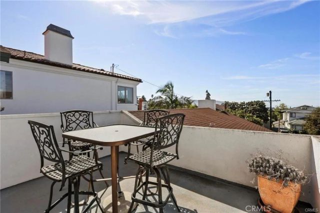 810 N Maria, Redondo Beach, CA 90277