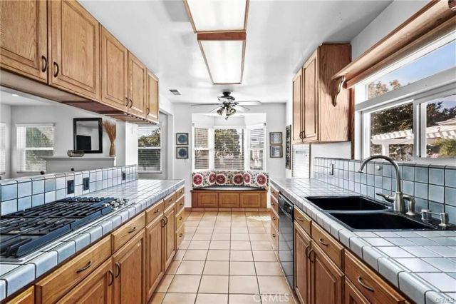 810 N Maria, Redondo Beach, CA 90277