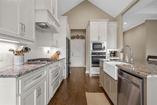 10013 Braided Briar Lane, Waco, TX 76712
