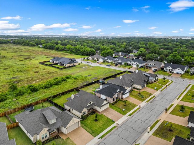 10013 Braided Briar Lane, Waco, TX 76712
