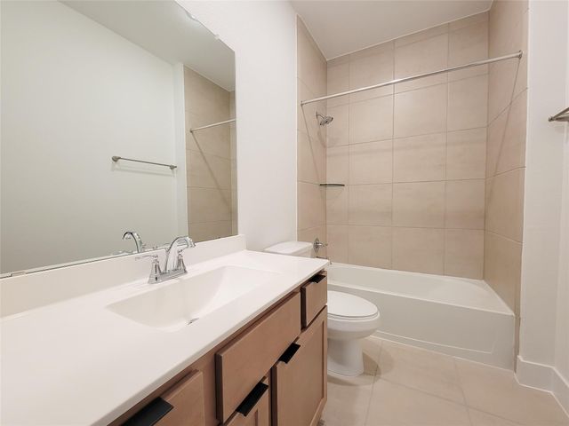 10058 Rosette Drive, Iowa Colony, TX 77583