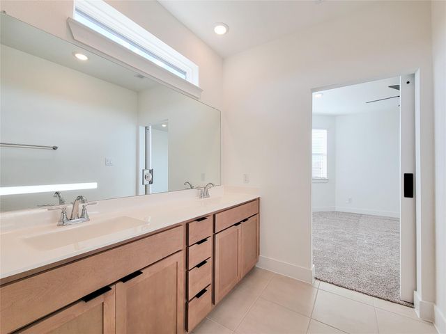 10058 Rosette Drive, Iowa Colony, TX 77583