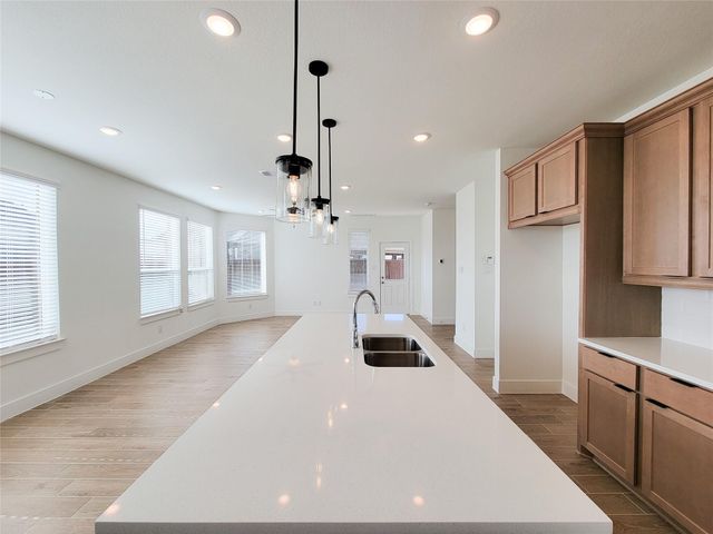 10058 Rosette Drive, Iowa Colony, TX 77583