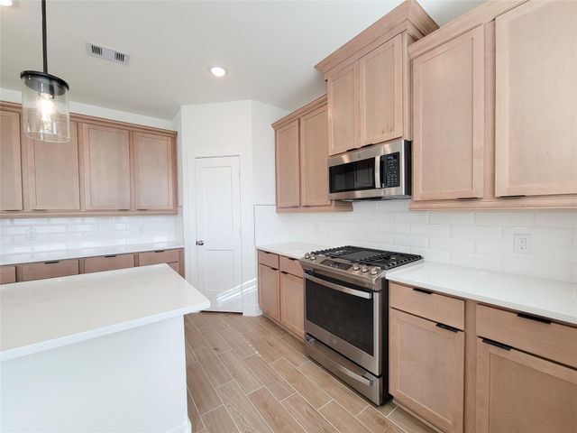 10058 Rosette Drive, Iowa Colony, TX 77583