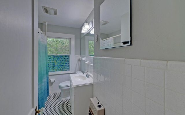 30 Proctor Street, Murphy, NC 28906