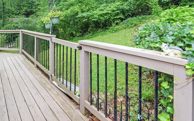 30 Proctor Street, Murphy, NC 28906