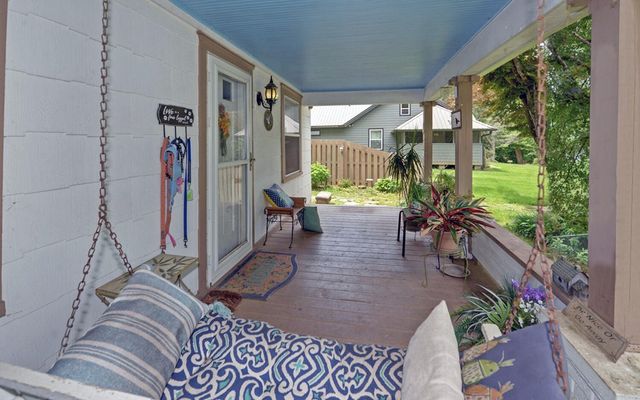 30 Proctor Street, Murphy, NC 28906