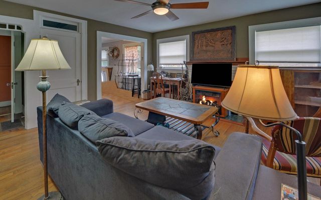 30 Proctor Street, Murphy, NC 28906