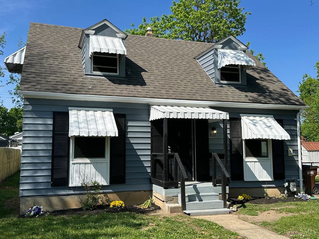 921 Fourteenth Avenue, Middletown, OH 45044