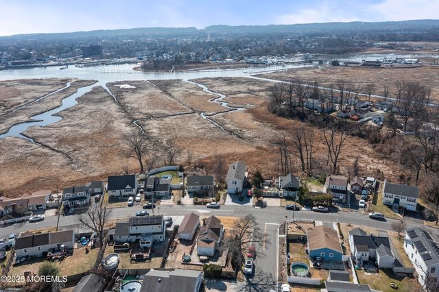 882 Woodmere Drive, Cliffwood Beach, NJ 07735