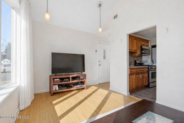 882 Woodmere Drive, Cliffwood Beach, NJ 07735