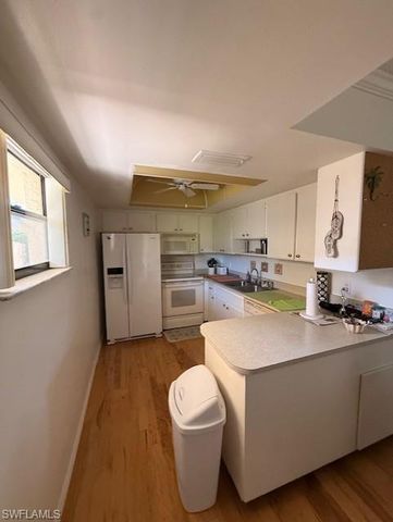 12491 McGregor BLVD 21, Fort Myers, FL 33919